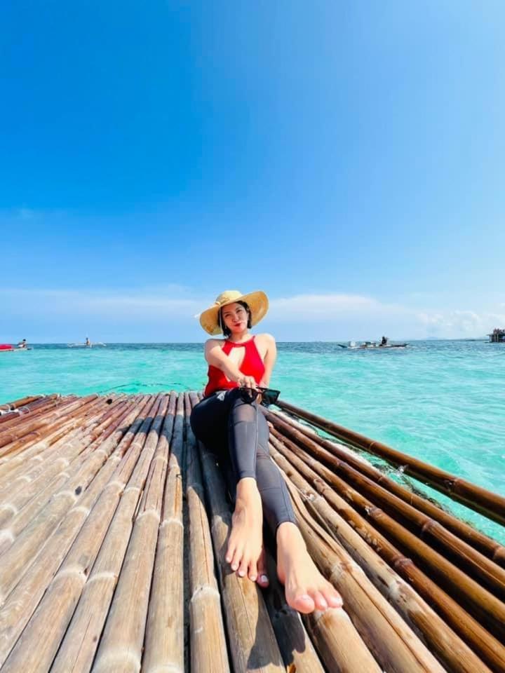 Richville Little Boracay Guest House Calatagan المظهر الخارجي الصورة