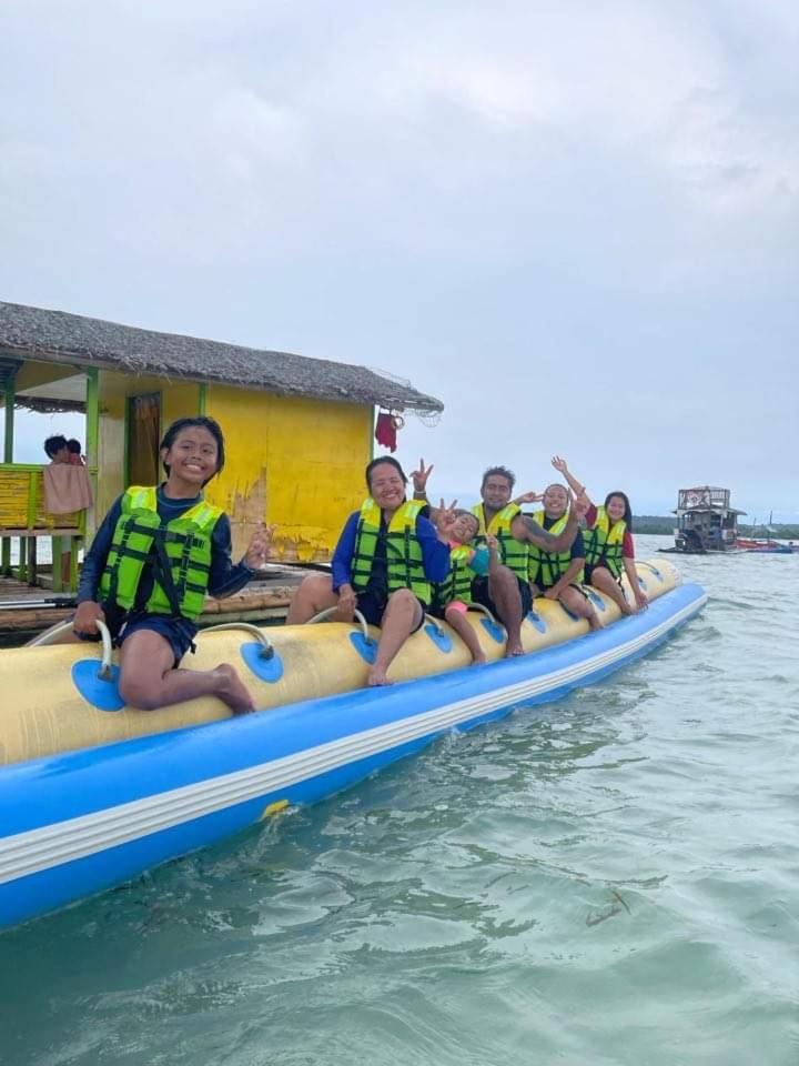 Richville Little Boracay Guest House Calatagan المظهر الخارجي الصورة