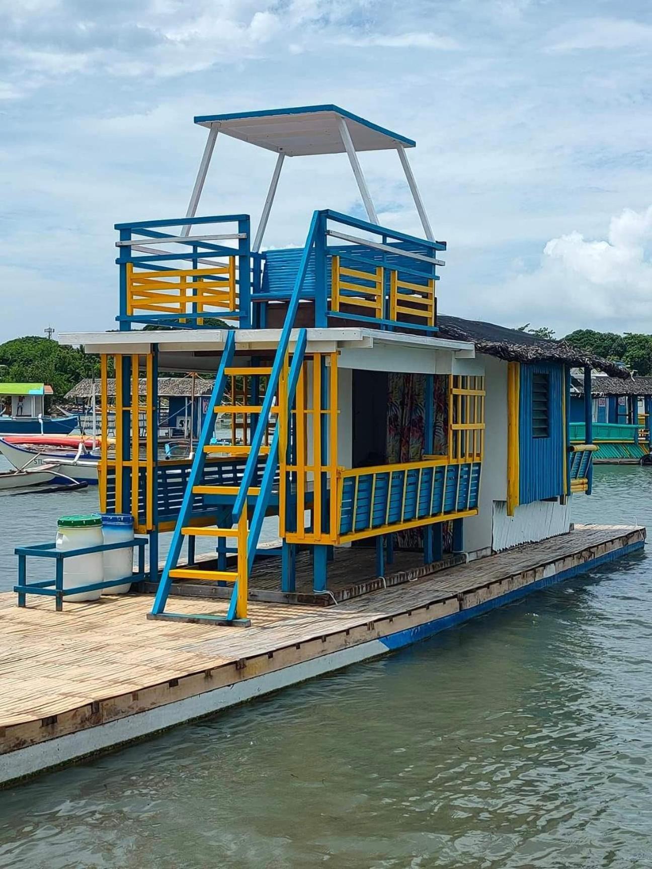 Richville Little Boracay Guest House Calatagan المظهر الخارجي الصورة