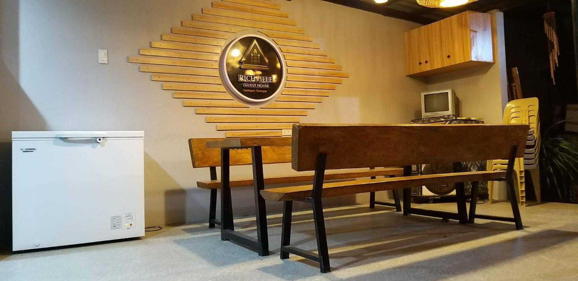 Richville Little Boracay Guest House Calatagan المظهر الخارجي الصورة