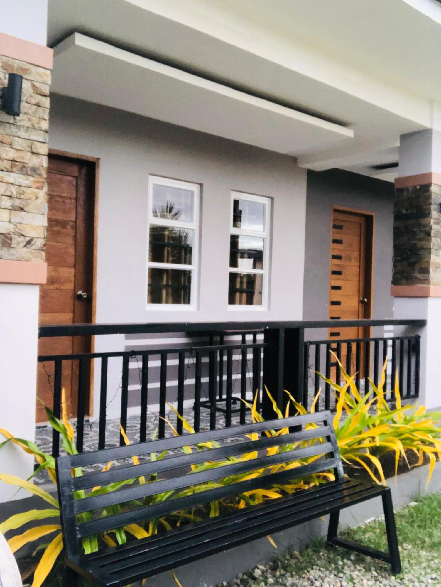 Richville Little Boracay Guest House Calatagan المظهر الخارجي الصورة